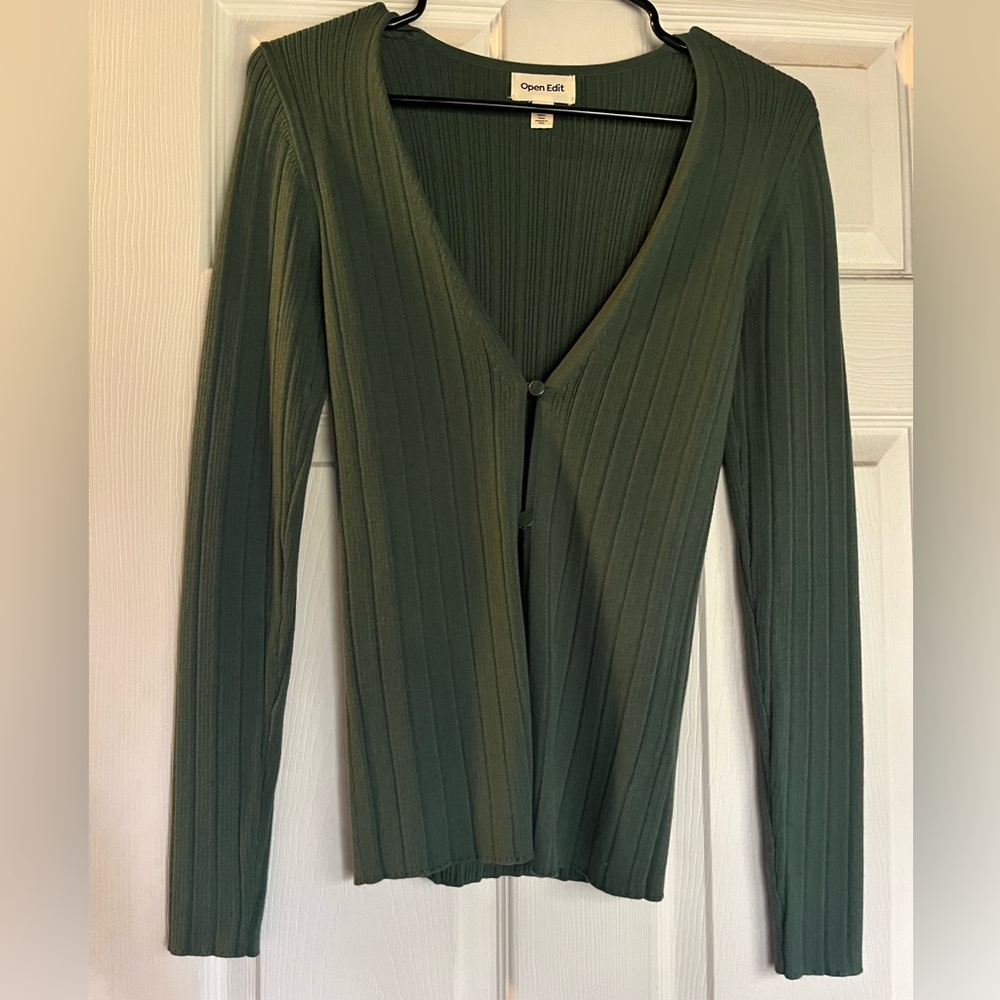 Cute Green Cardigan
